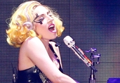 Nowy klip Lady Gagi. B�dzie skandal? WIDEO