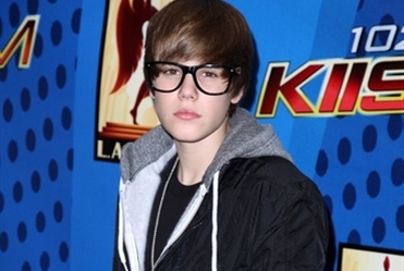 Bieber najch�tniej czyta o... samym sobie!
