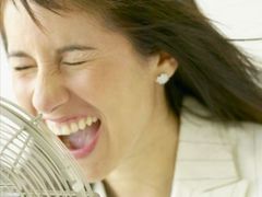 Jak prze�y� lato w biurze?