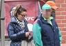 W�odarczyk wije gniazdko nad morzem. Po co?