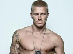 David Beckham podoba si� gejom