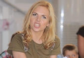Kwa�niewska nie pcha si� do TV