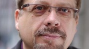 TOMASZ RACZEK. I�� za marzeniem 