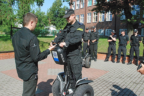 Policjanci �api� r�wnowag� - zobacz zdj�cia