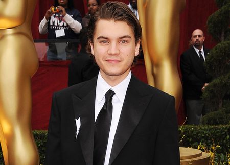 Dominic Cooper muzykiem bez przysz�o�ci