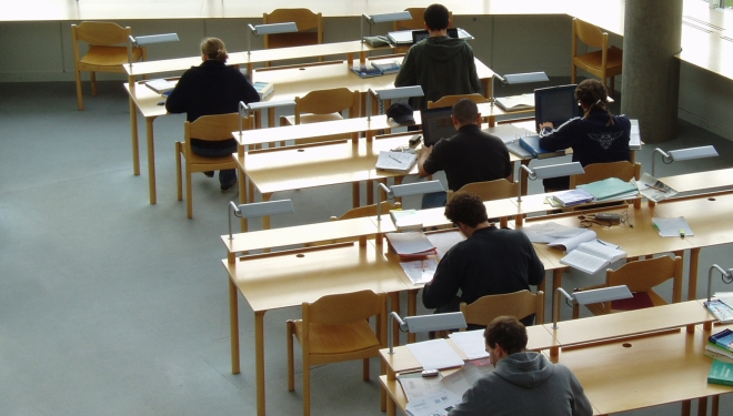 Uczelnie będą śledzić kariery absolwentów