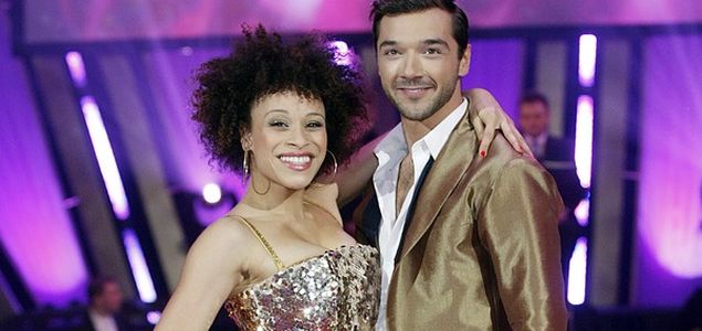 Juszkiewicz zata�czy z Kylie Minogue!