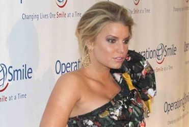 Jessica Simpson o wpadce w sk�rzanych spodniach