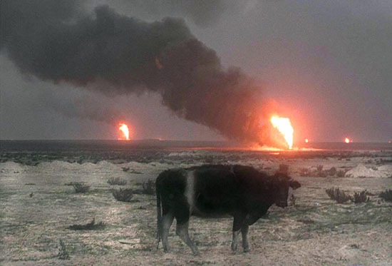 Płonące szyby naftowe w Kuwejcie