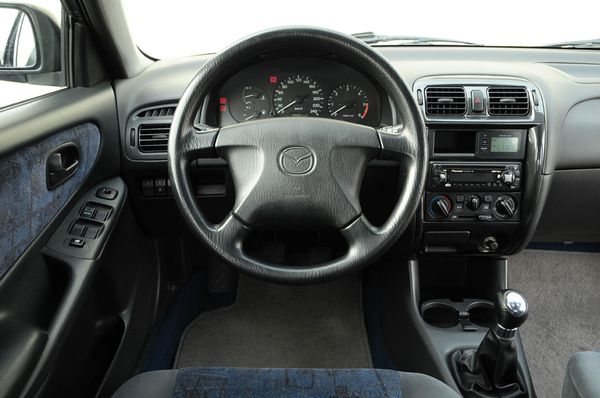 Mazda 626 Zaliczony egzamin z niezawodności Moto WP.PL
