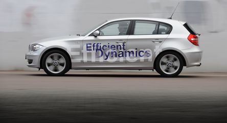 Bmw 118d efficientdynamics #2