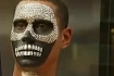 "Nie kupujcie tych diament�w" - protest przed jubilerami