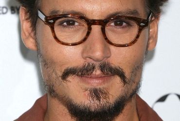 Johnny Depp chowa si� za piratem
