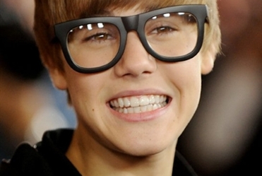 Bieber: "Jestem przystojny, prawda?"