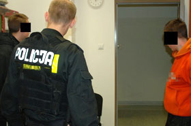 Ukradli puszk� z datkami ma�ym wolontariuszkom