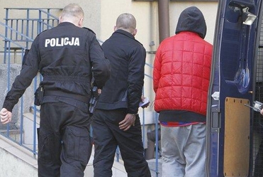 Przewo�� aktora z izby wytrze�wie� na komisariat!