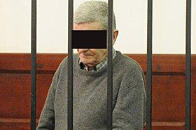 Trener szczypiornistek okaza� si� pedofilem!