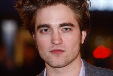 Zagorza�y monogamista Robert Pattinson