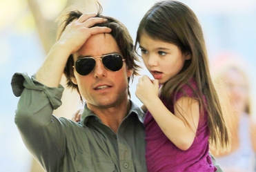 Jak sp�dzi swoje urodziny Suri Cruise?