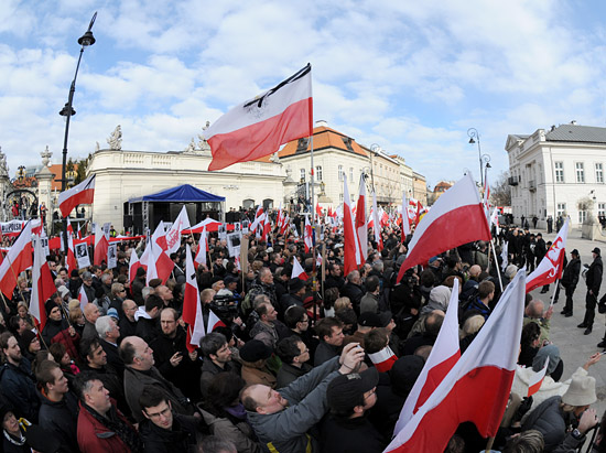 Targowica, TU154SK! Ostre has�a pod Pa�acem - zdj�cia