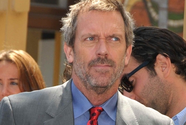 Hugh Laurie: Czy musz� by� biedny i przymiera� g�odem?