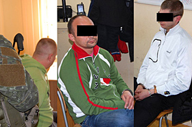 "M�ode wilki" Wo�omina w potrzasku!