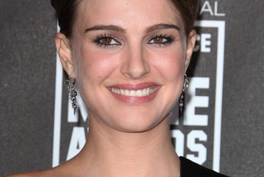 Natalie Portman urodzi�a!