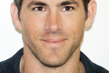 Ryan Reynolds zrezygnowa� z alkoholu