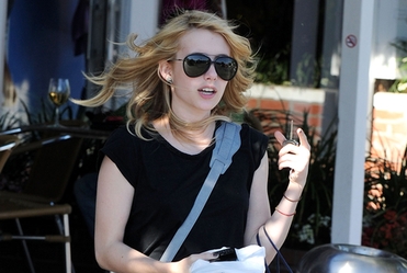 Emma Roberts: Zarzucaj� nam nepotyzm!
