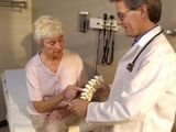 Polki boj� si� osteoporozy, ale si� nie badaj�