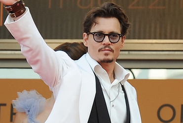 Johnny Depp koncertuje z Alice Cooper'em