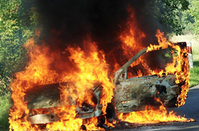 Podr� do pracy zamieni�a si� w piek�o! Auto pani Joanny zacz�o nagle p�on��