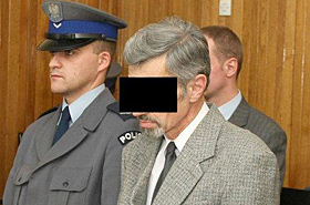 Policjant zakocha� si� w 10-latce i zaplanowa� zbrodni�