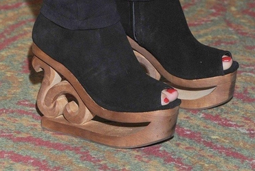Pi�kne buty Tadli! FOTO