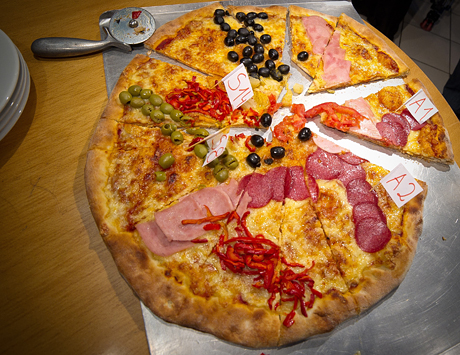 Wyborczy sukces Grabarczyka - pizza