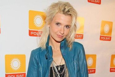 Koroniewska ostro o wystrojonych gwiazdach
