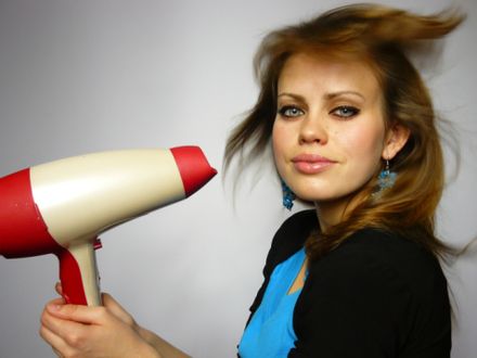 10 b��d�w stylizacji w�os�w w domu! 