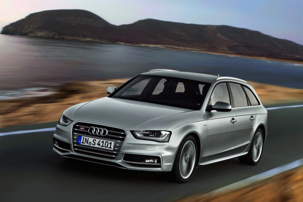 Audi S4 B8
