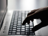 Jak w prosty spos�b za�o�y� firm� przez Internet?