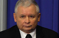 Jaros�aw Kaczy�ski pozby� si� domu, by ratowa� mam�?