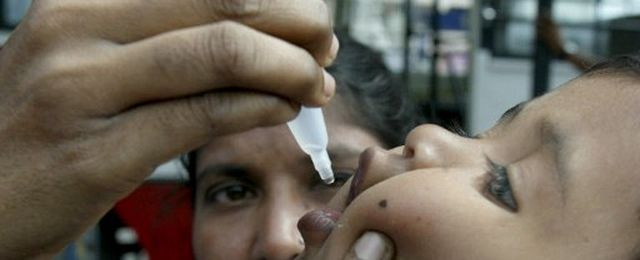 Koncerny farmaceutyczne wykorzystują Hindusów jako króliki doświadczalne!