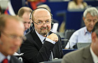 Europose�  przegra� z licealistami