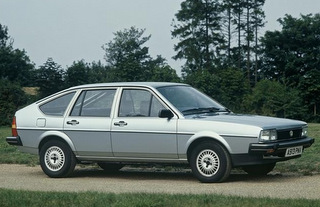 VOLKSWAGEN Passat B2(1981-1988)