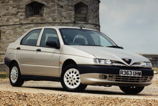 ALFA ROMEO 145 i 146