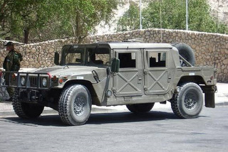 HUMMER HUMVEE