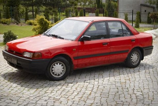 MAZDA 323 BG(1989-1994)