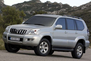 TOYOTA Land Cruiser seria 120(2002-)