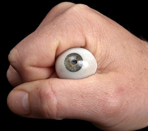 eyepo.jpeg