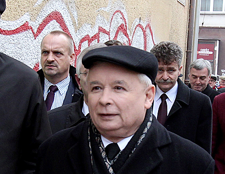Nie uwierzysz, co Kaczy�ski robi� 13 grudnia 1981 r.!