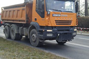 Tragedia! 15-latka zgin�a, biegn�c do szko�y